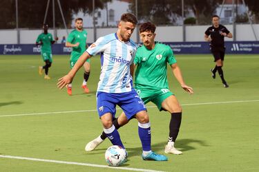 El Málaga dispara la ilusión en su estreno