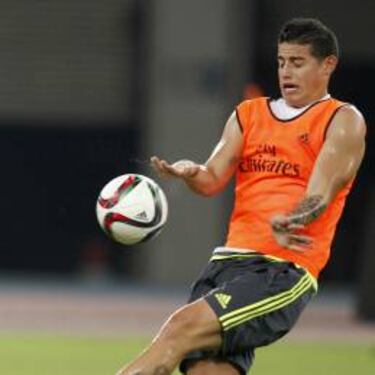 James Rodríguez on the bench for the third game running