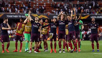 El Arsenal tuvo problemas para despegar de Valencia