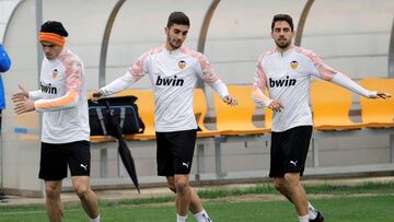 Maxi Gómez, Ferran Torres y Rubén Sobrino.