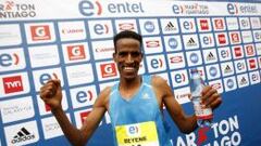 Beraki Beyene se impone en el Maratón de Santiago