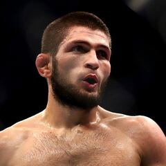 Khabib tells Dana White: "I'm so many levels above these guys"