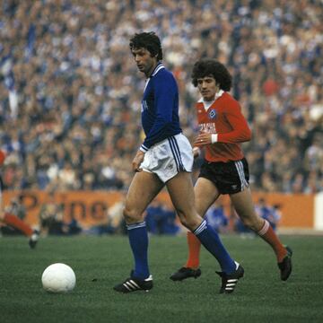 Profesional entre 1964 y 1982. 