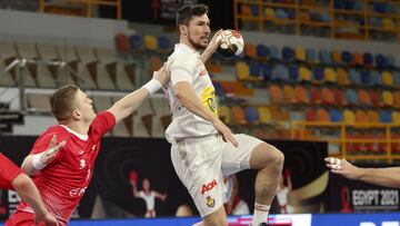 España vuelve a provocar la angustia para ganar a Polonia