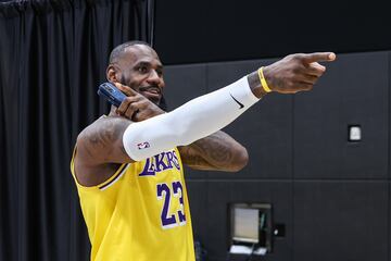 LeBron James durante el Media Day de Los Angeles Lakers.