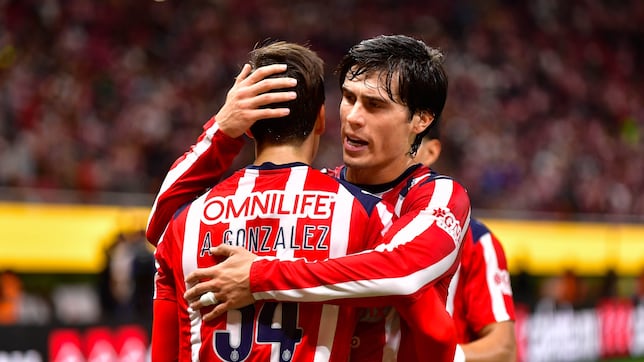 Chivas vs Pumas, duelo parejo en este Apertura 2025