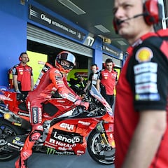 La razón por la que algunas marcas de MotoGP no podrán desarrollar nuevos motores hasta 2027