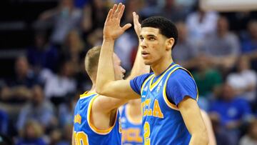 Lonzo Ball, durante su último partido antes del draft 2017 de la NBA.