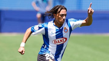 La selección de Canadá busca hacerse con Luca Warrick Koleosho, joven promesa del Espanyol de Barcelona que nació en Estados Unidos.