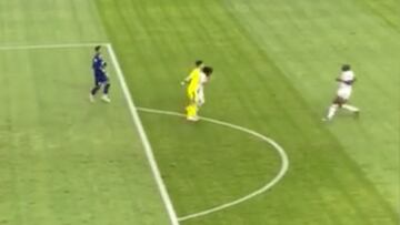 In a soccer tournament in Brazil, this goalkeeper didn’t take kindly to being made to look silly by the penalty taker.