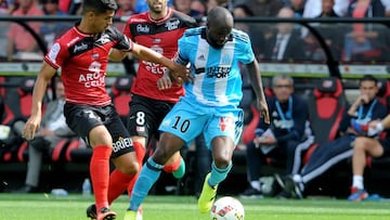 Lass Diarra played for Marseille, Chelsea, Arsenal and Portsmouth, among others.