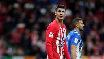 Soccer Football - LaLiga - Atletico Madrid v Deportivo Alaves - Metropolitano, Madrid, Spain - October 29, 2023 Atletico Madrid's Alvaro Morata reacts after a missed chance REUTERS/Isabel Infantes