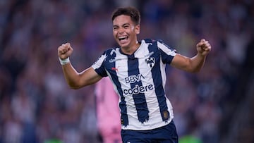 Joaquin Moxica celebrates his goal 4-0 of Monterrey during the 14th round match between Monterrey vs FC Juarez as part of the Liga BBVA MX, Torneo Apertura 2025 at BBVA Bancomer Stadium, on October 21, 2025 in Monterrey, Nuevo Leon, Mexico.
