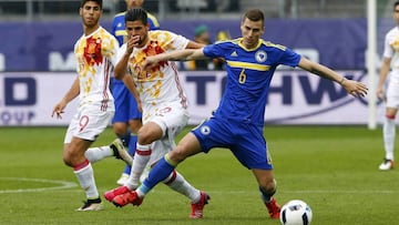 España 3-1 Bosnia. Se logró la victoria gracias a dos buenos goles de Nolito. La roja fue mejor en la primera parte, en la segunda con los cambios se difuminó.