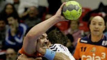 El Caja3 Aragón cae en semifinales por el Flensburg