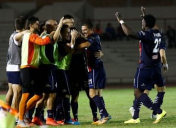 Con gol de Roberto Javier Ordoñez y autogol de Hilario Tristán, Cimarrones ganó 2-1 a Murciélagos; el único que anotó del conjunto visitante fue del mismo Tristán