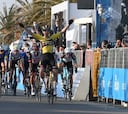 Tirreno arranca con doblete de Van Aert: etapa y liderato