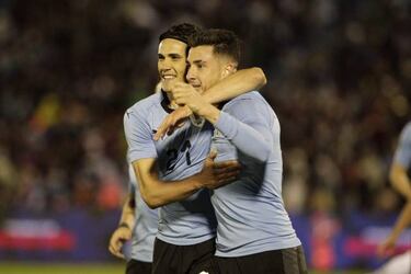 Giménez not thinking about Atlético exit as he eyes Salah clash at World Cup