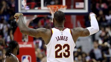 WASHINGTON, DC - NOVEMBER 3: LeBron James #23 of the Cleveland Cavaliers celebrates after scoring against the Washington Wizards at Capital One Arena on November 3, 2017 in Washington, DC. NOTE TO USER: User expressly acknowledges and agrees that, by downloading and or using this photograph, User is consenting to the terms and conditions of the Getty Images License Agreement. Rob Carr/Getty Images/AFP
== FOR NEWSPAPERS, INTERNET, TELCOS & TELEVISION USE ONLY ==