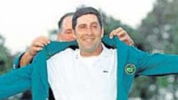 <b>CHEMA. </b>Olazábal se ha puesto dos chaquetas verdes del Masters.