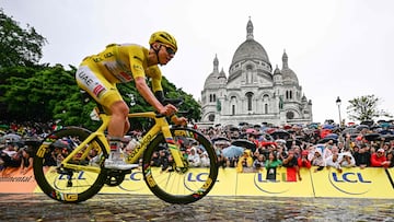 El esloveno es el mejor de este siglo y su lucha, aunque sea en épocas diferentes, apunta a ser con el propio Eddy Merckx. Tadej tiene cuatro éxitos en el Tour y uno en el Giro, además de ser un especialista en clásicas y de ganar, entre otras brillantes victorias, los dos últimos Mundiales.
