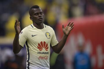 El atacante colombiano era de los posibles bajas del América en el Draft, sin embargo, no encontró nuevo club en la Primera División. Miguel Herrera, técnico de Las Águilas, expresó que había ofertas por Quintero, procedentes de la MLS de Estados Unidos.