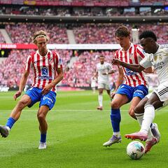 De la Fuente premia al Atlético