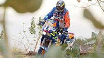 Jordi Arcarons no quiere desligarse del Rally París-Dakar al que ha permanecido íntimamente unido durante la última década y donde ha forjado su leyenda.