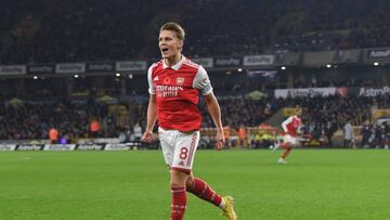 Arsenal se despega del Manchester City en el liderato de la Premier League