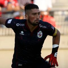 "Lloraba por las noches": el arquero que pasó de Quinta División a Primera en un año