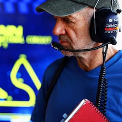 Aston Martin interested in Newey