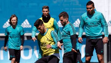 El Madrid ultima el Clásico del domingo sin Varane ni Carvajal