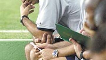 <b>CONFIRMADO. </b>Lotina ve en Iván de la Peña el jugador clave para conducir el ataque del equipo.