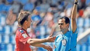 Monreal fue expulsado.