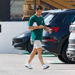 Atasco en la operación salida de Guillamón, Canós y Cenk