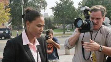 <b>EN LOS TRIBUNALES</b> La encarcelada Marion Jones, en una de sus últimas visitas a los juzgados