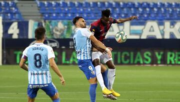 Armando Sadiku durante el partido contra el Extremadura.