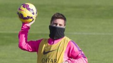 El Barça, sin Vermaelen, realiza la última sesión antes del derbi