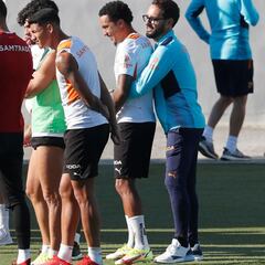 Bordalás: "El Barcelona es claro favorito a ganar la Liga"