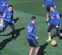 Casemiro le hace un caño a Cristiano...¿Quién lo celebra?