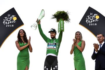 Ha completado un notable año 2018. Ganador de una etapa en el Tour Down Under, Sagan se ha consagrado esta temporada como el gran dominador de Flandes con sus victorias en Gante-Wevelgem y París-Roubaix para sumar un nuevo monumento a su palmarés logrando su primer triunfo en el 'Infierno del Norte'. En el Tour de Francia logró tres victorias que le permitieron lograr su sexto maillot verde en París.