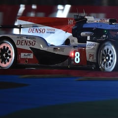 Toyota confía en Alonso para comenzar la madrugada