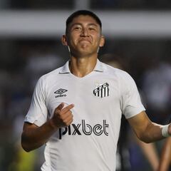 Miguelito Terceros: “Quiero dejar mi nombre en la historia del Santos”