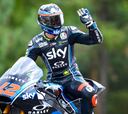 Bagnaia le gana a Oliveira otro gran duelo de última curva
