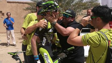 Roberto Bou se salió: triunfo de etapa y líder de la general