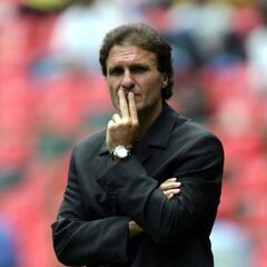 Oscar Ruggeri: "Me echaron del América por no poner a Djalminha"