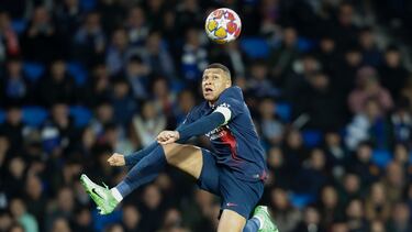 SAN SEBASTIÁN, 05/03/2024.- El delantero del PSG Kylian Mbappé en acción durante el encuentro de vuelta de octavos de final de Liga de Campeones que Real Sociedad y París Saint-Germain disputan este martes en el estadio Reale Arena, en San Sebastián. EFE/Juan Herrero