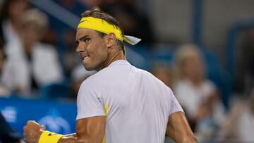El tenista espa?ol Rafael Nadal celebra un punto durante su partido ante Borna Coric en el Masters 1.000 de Cincinnati.