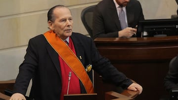 Fallece Roberto Gerlein a los 83 años en Barranquilla. Conozca quién fue el político colombiano y cuáles fueron las posibles causas de su muerte.