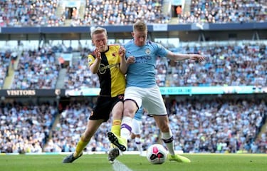 Emile Heskey doubts Liverpool have enough depth to topple Manchester City